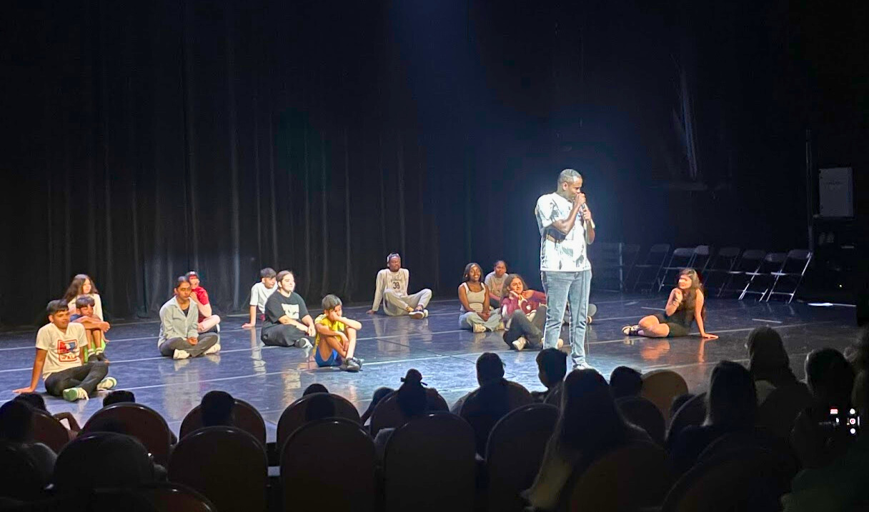 Crossing Paths theaterproject